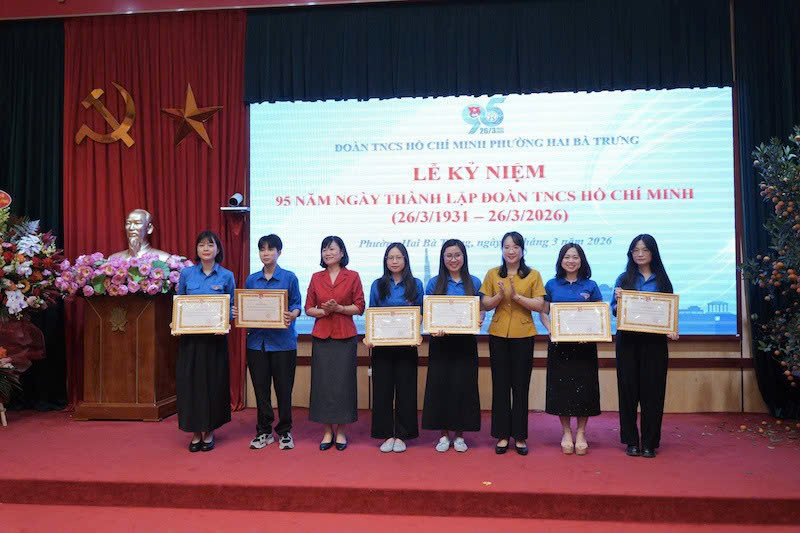 Tuổi trẻ phường Hai Bà Trưng phát huy truyền thống 95 năm Đoàn TNCS Hồ Chí Minh, xung kích vì cộng đồng và chuyển đổi số