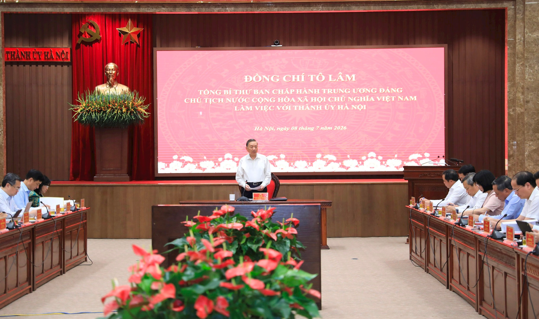 Xây dựng lại kịch bản tăng trưởng, giao chỉ tiêu đầu ra cụ thể đến từng ngành, từng lĩnh vực, từng địa phương 