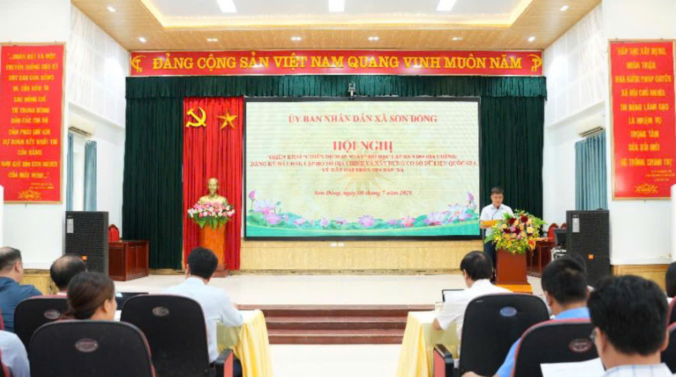 Xã Sơn Đồng tăng tốc chuẩn hóa dữ liệu đất đai, quyết tâm hoàn thành Chiến dịch “45 ngày” theo đúng lộ trình