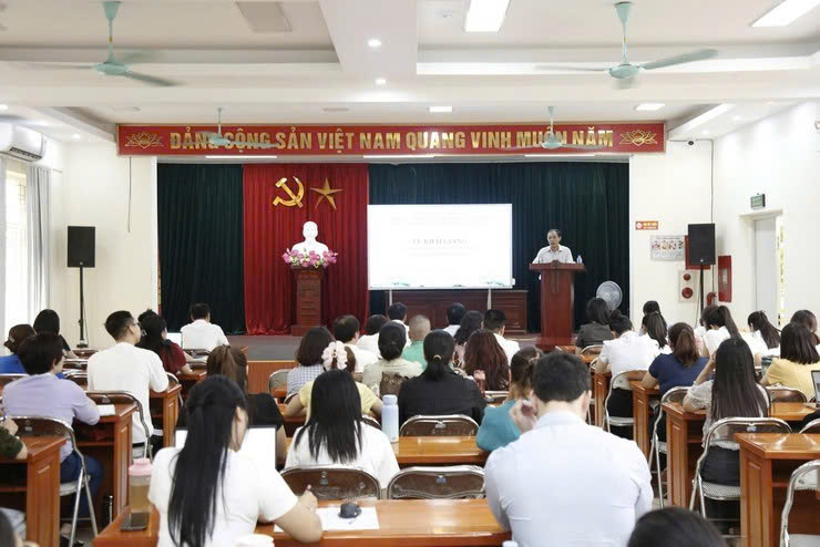 Khai giảng lớp bồi dưỡng lý luận chính trị cho đảng viên mới khóa II-2026