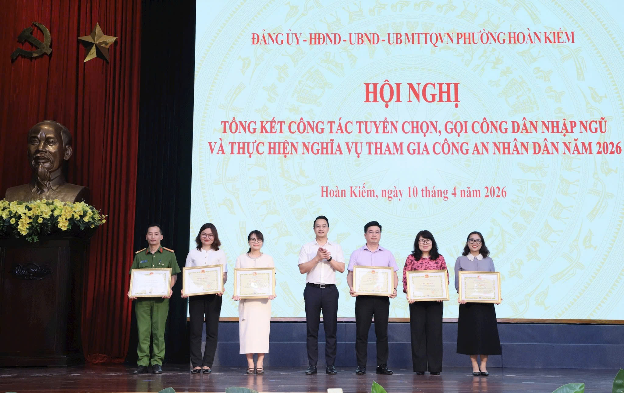 Phường Hoàn Kiếm nâng cao chất lượng công tác tuyển quân, hoàn thành nhiệm vụ giao quân năm 2026