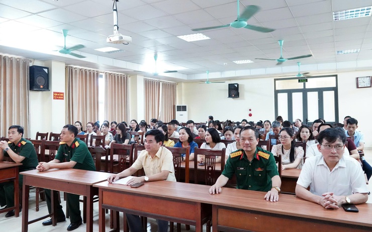 Phường Chương Mỹ bồi dưỡng kiến thức quốc phòng, an ninh, nâng cao năng lực cho đội ngũ cán bộ, công chức