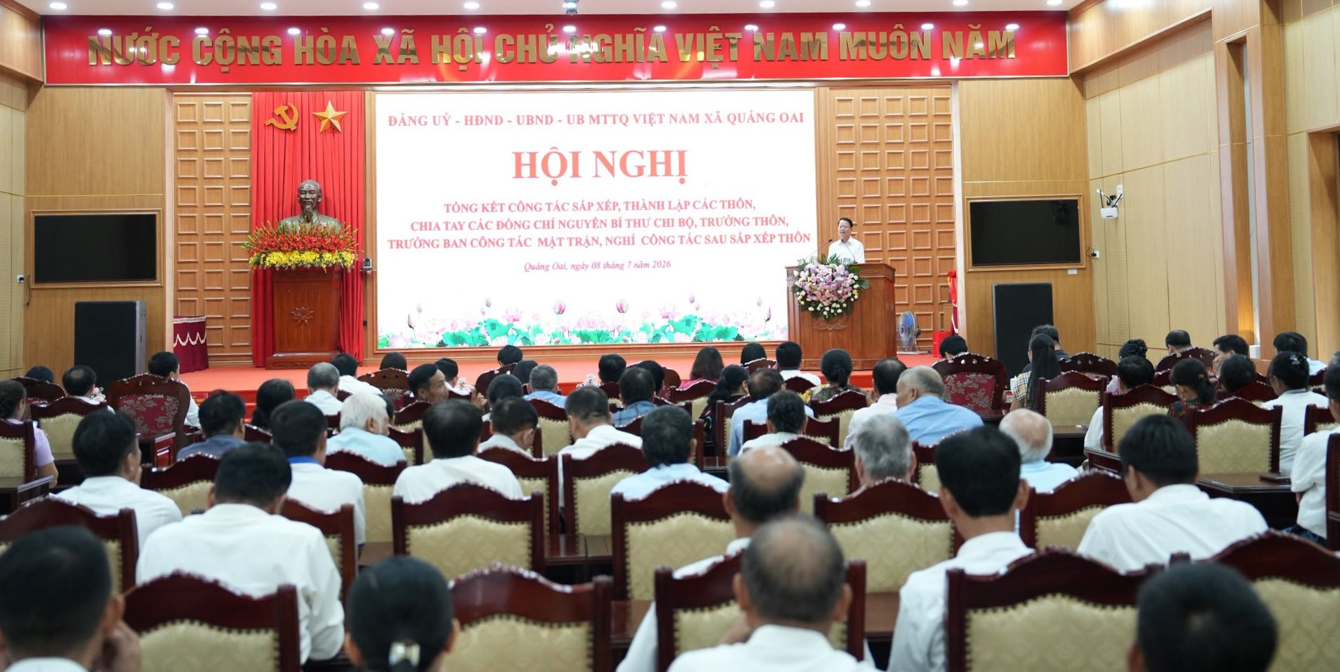 Xã Quảng Oai tri ân cán bộ cơ sở sau sắp xếp thôn, tạo nền tảng xây dựng hệ thống chính trị tinh gọn, hiệu quả