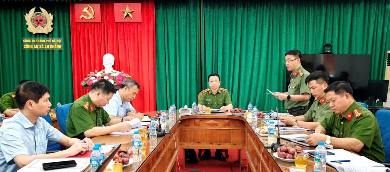 Công an xã An Khánh, phường Tây Mỗ siết kỷ luật, nâng chất lượng thực thi nhiệm vụ từ cơ sở