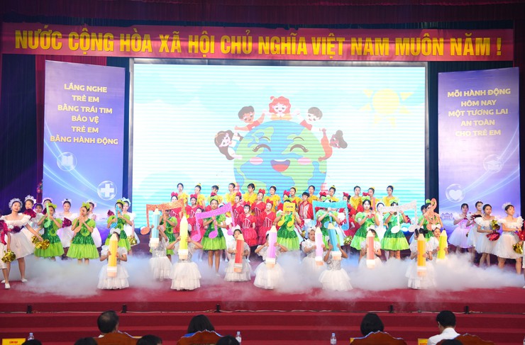 Hà Nội lan tỏa hành động vì một thế hệ trẻ em an toàn trong kỷ nguyên số
