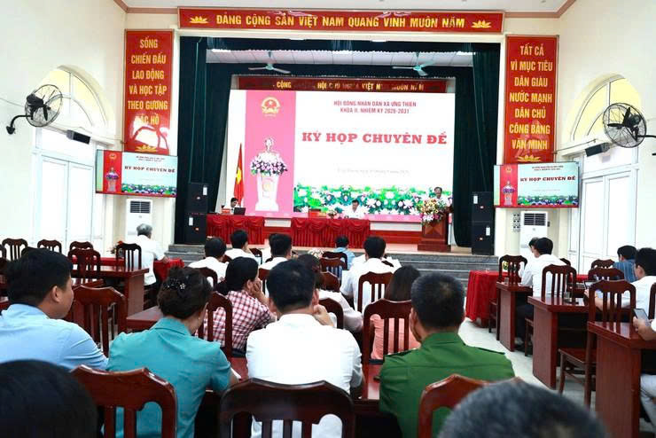HĐND xã Ứng Thiên xem xét, quyết nghị nhiều nội dung quan trọng tại kỳ họp chuyên đề khóa II