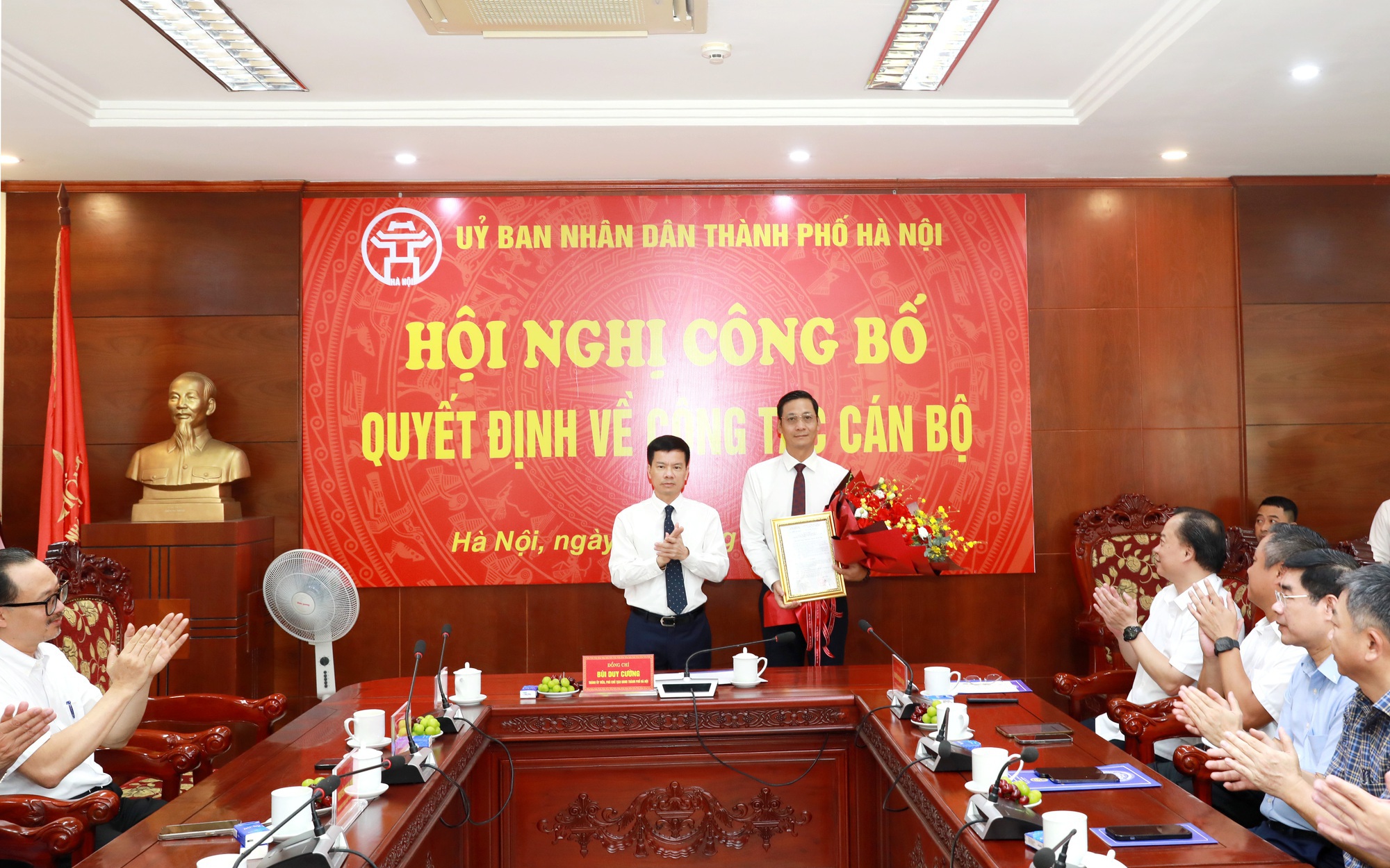 Công bố quyết định bổ nhiệm đồng chí Lê Thanh Nam làm Giám đốc Sở Nông nghiệp và Môi trường Hà Nội