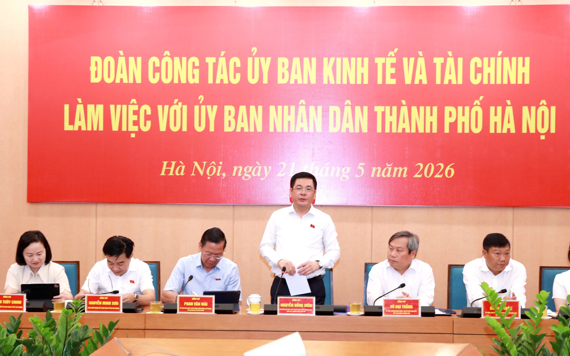Hà Nội tăng tốc, tạo dư địa bứt phá cho mục tiêu tăng trưởng hai con số