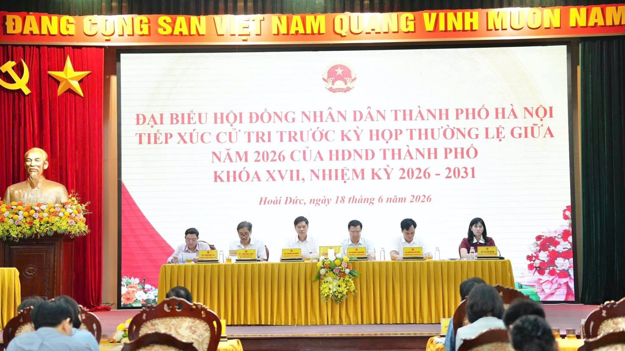 Cử tri các xã Hoài Đức, Dương Hòa, Sơn Đồng, An Khánh kiến nghị tháo gỡ điểm nghẽn hạ tầng, đất đai
