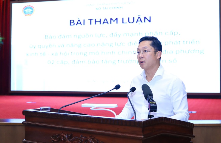 Hà Nội tạo động lực tăng trưởng hai con số từ phân cấp, ủy quyền và quản trị số