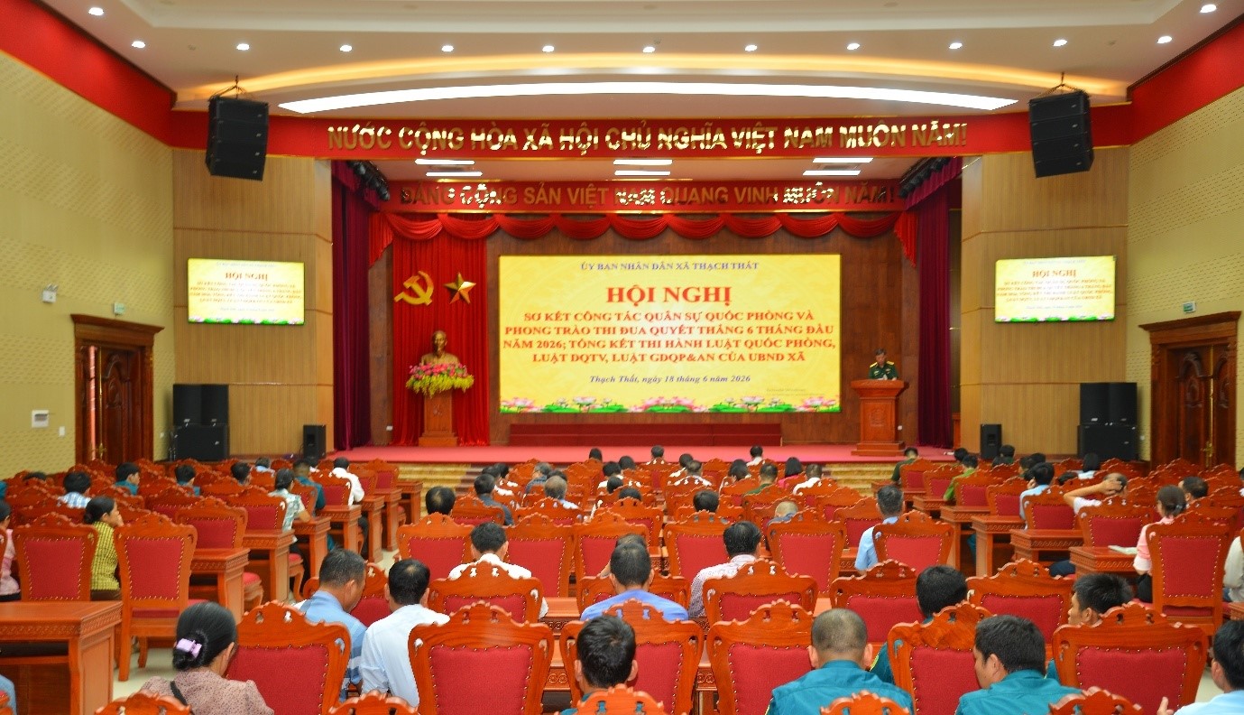 Xã Thạch Thất củng cố thế trận quốc phòng, nâng cao sức mạnh lực lượng vũ trang từ cơ sở