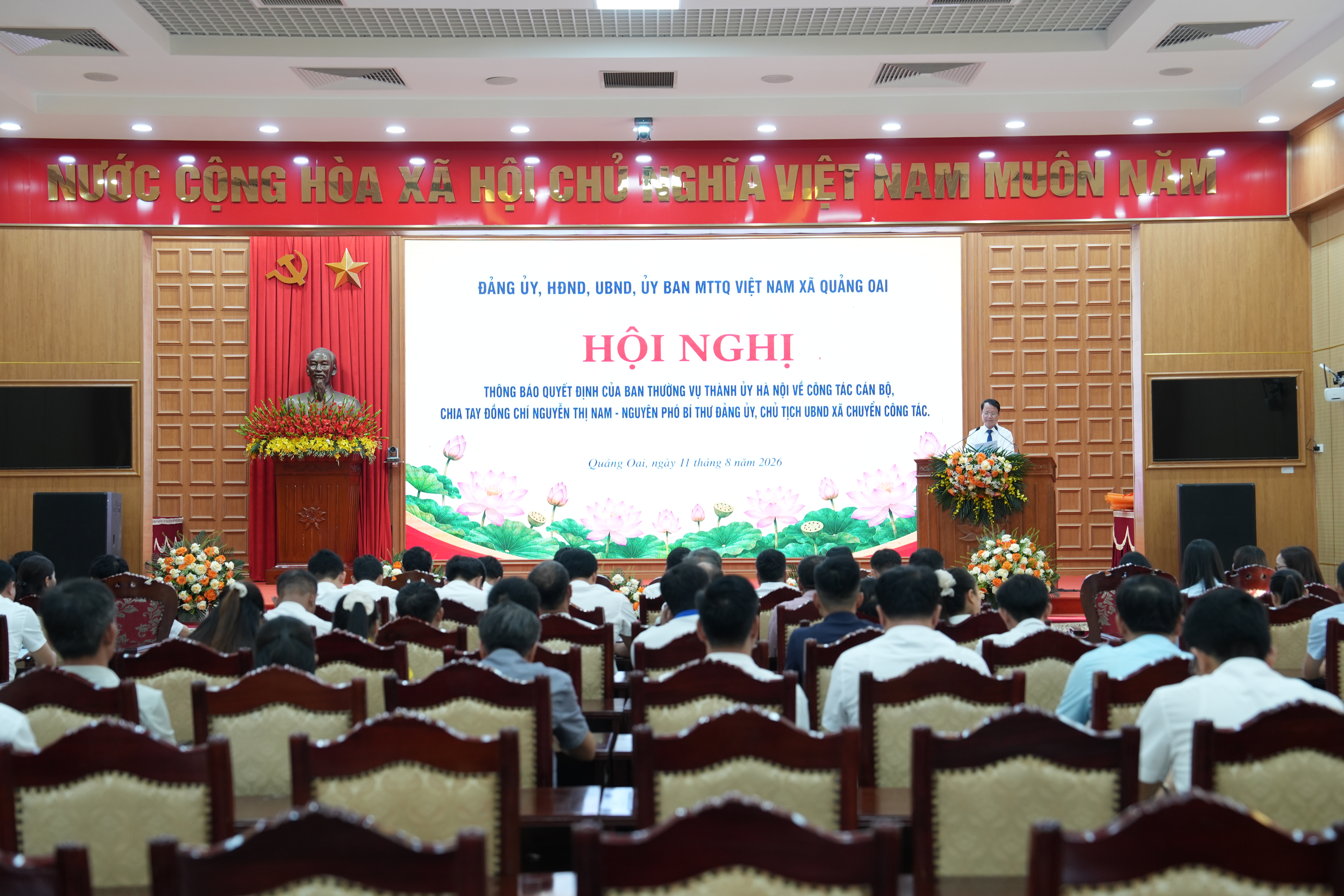 Xã Quảng Oai kiện toàn nhân sự lãnh đạo UBND, tạo động lực mới từ công tác luân chuyển cán bộ