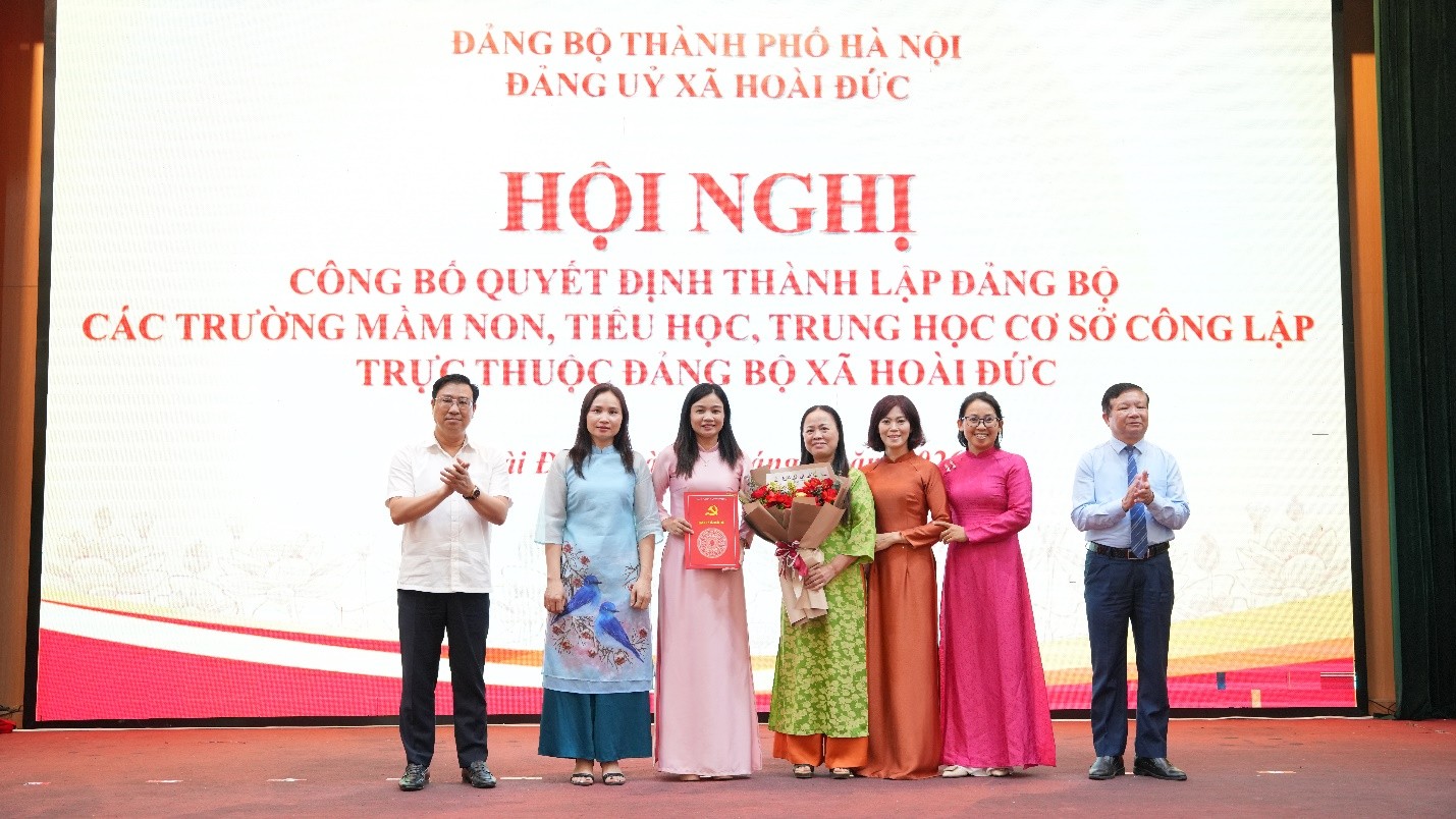 Xã Hoài Đức công bố thành lập 10 Đảng bộ trường học, kiện toàn cấp ủy nhiệm kỳ 2026-2030