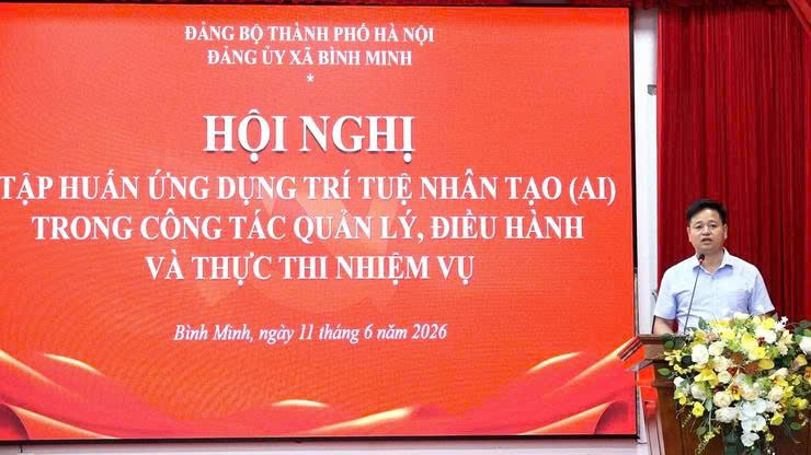 Đảng ủy xã Bình Minh nâng cao kỹ năng ứng dụng AI, thúc đẩy chuyển đổi số trong hoạt động công vụ