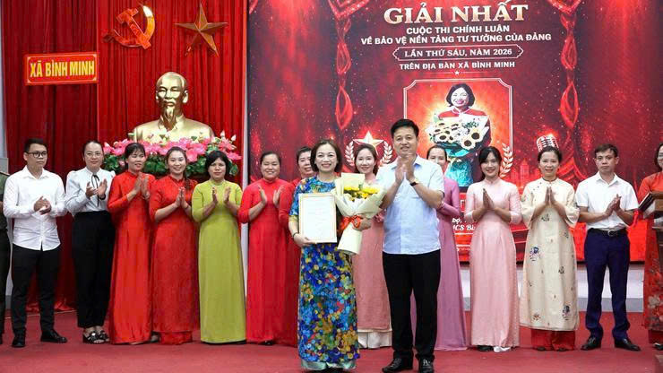 Đảng bộ xã Bình Minh tôn vinh các tác phẩm xuất sắc tại Cuộc thi chính luận bảo vệ nền tảng tư tưởng của Đảng lần thứ VI
