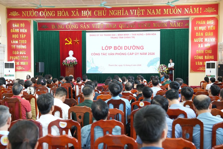 Bồi dưỡng nghiệp vụ văn phòng cấp ủy, siết chặt yêu cầu bảo vệ bí mật nhà nước