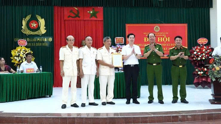 Hội Cựu Công an nhân dân xã Dân Hòa phát huy kinh nghiệm, chung sức giữ vững an ninh từ cơ sở