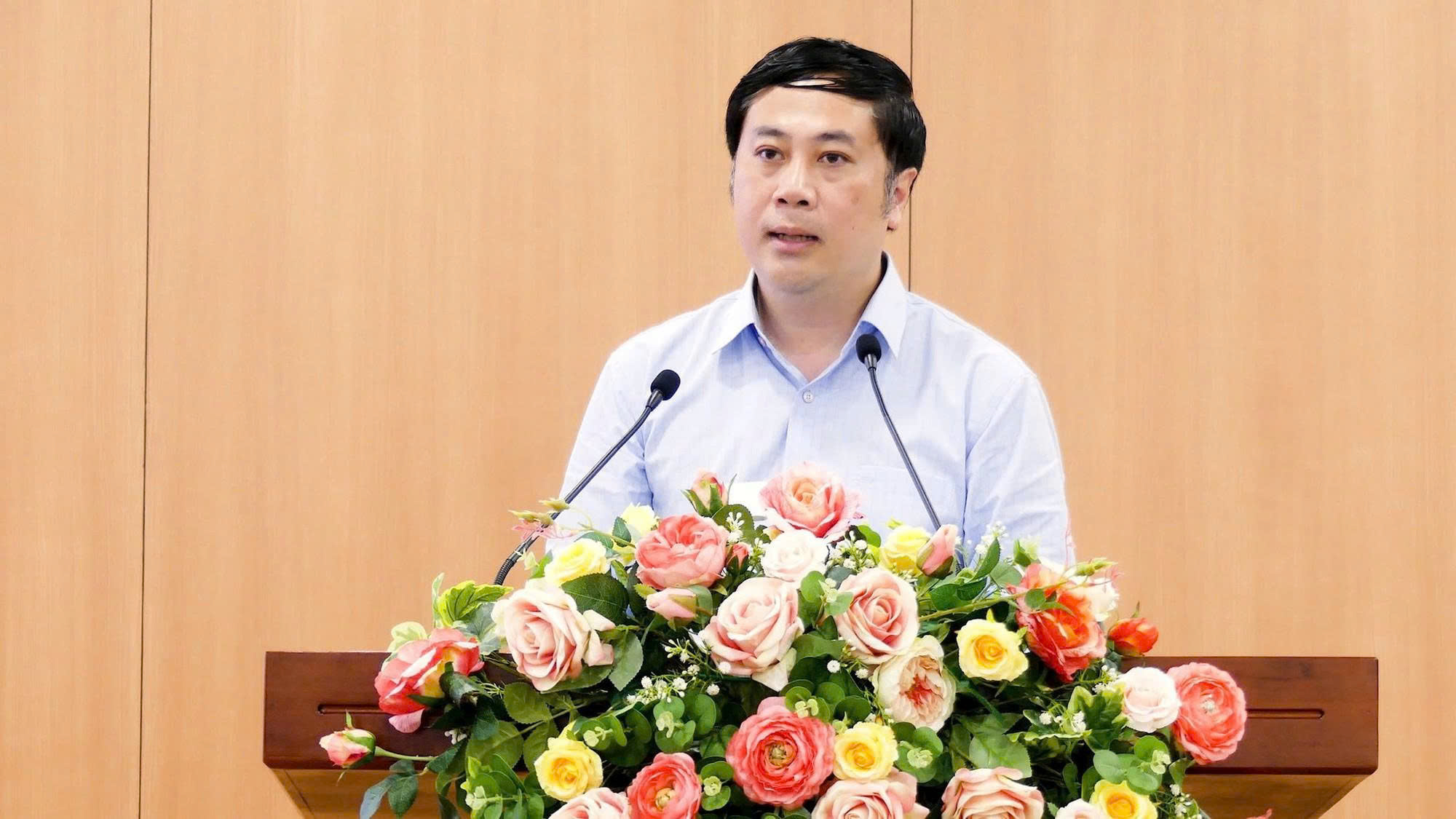 Phường Cầu Giấy trực tiếp tháo gỡ thủ tục, thúc tiến độ đưa người dân về nhà mới tại tái định cư N01