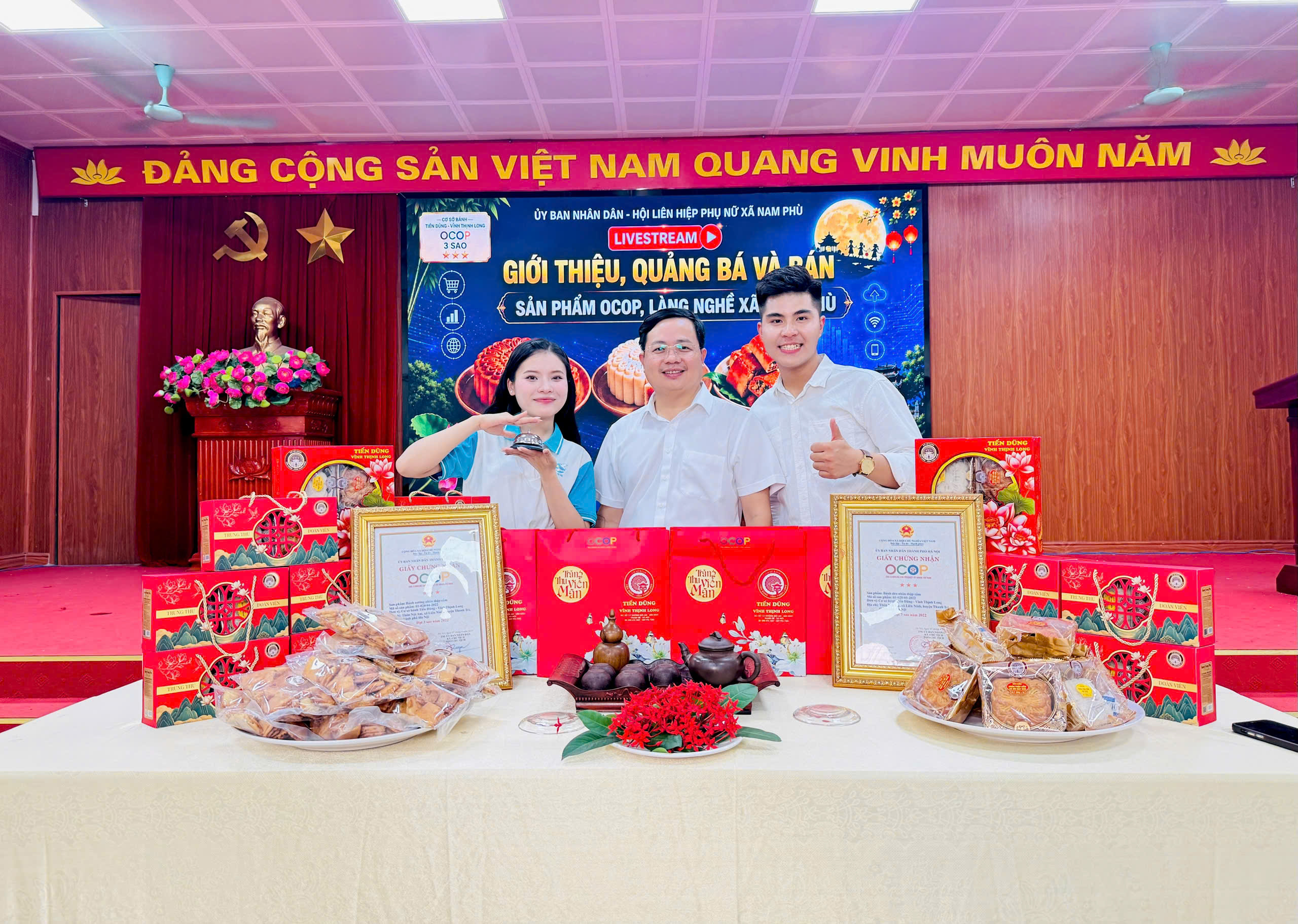 Xã Nam Phù đưa đặc sản làng nghề lên “chợ số”, hơn 920 sản phẩm được đặt mua qua một phiên livestream