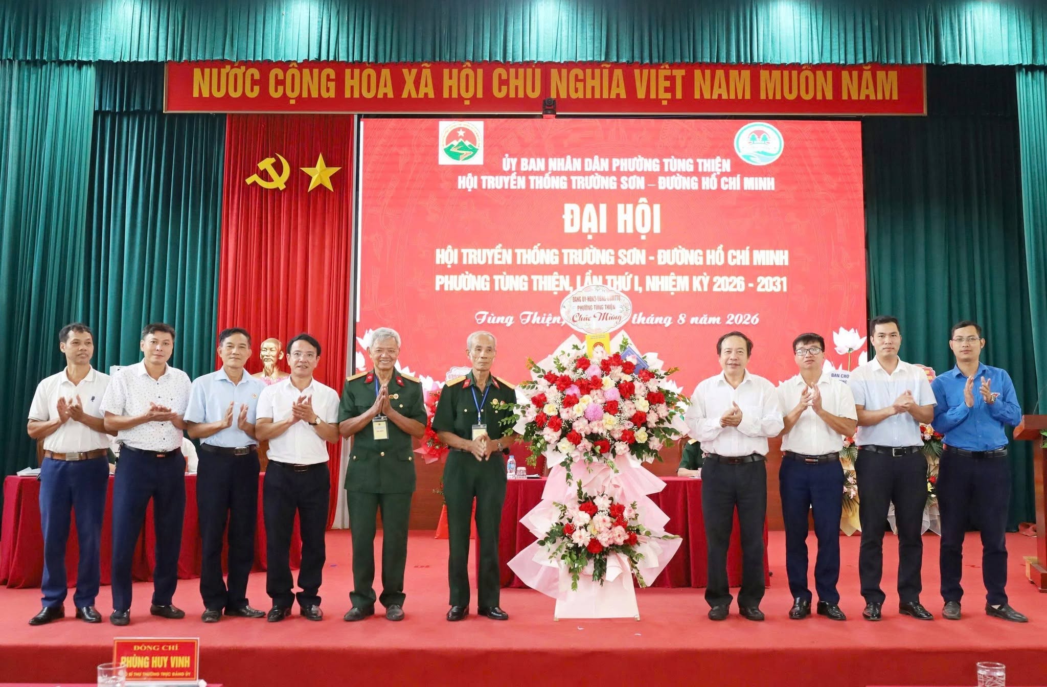 Phường Tùng Thiện phát huy hào khí Trường Sơn, vun đắp nghĩa tình đồng đội trong giai đoạn mới