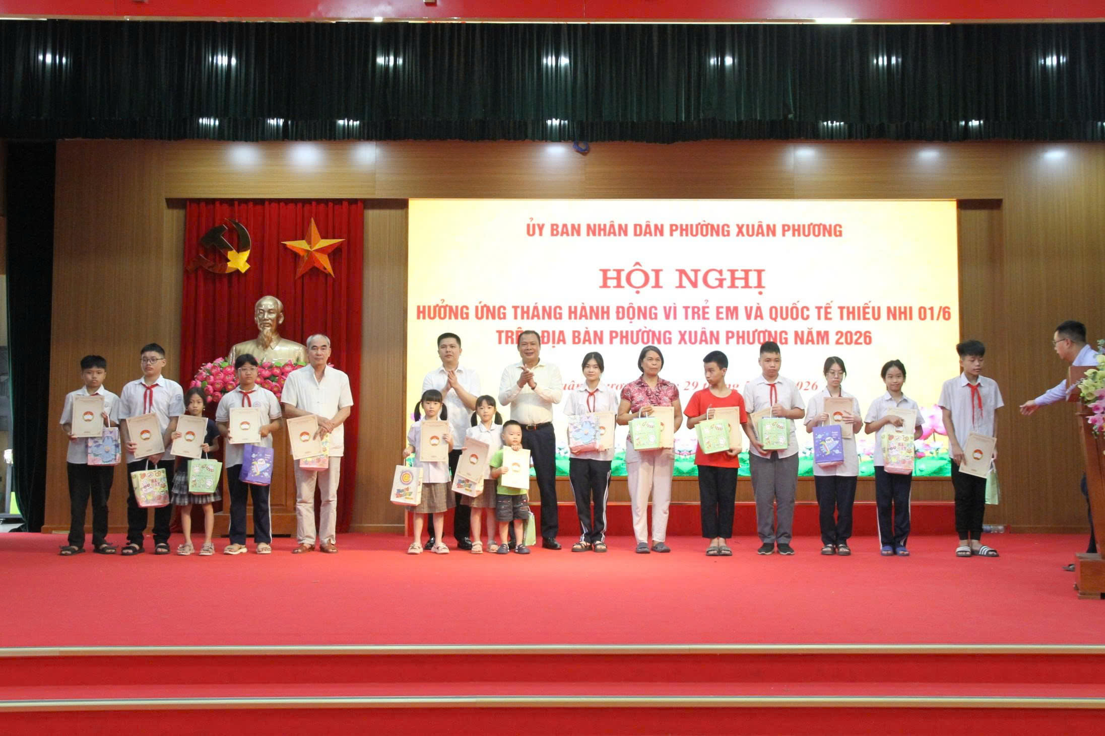 Phường Xuân Phương dành nguồn lực thiết thực chăm lo trẻ em