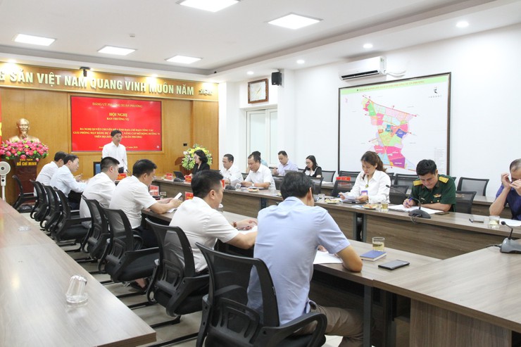 Phường Xuân Phương huy động cả hệ thống chính trị tạo đồng thuận, tăng tốc giải phóng mặt bằng đường 70
