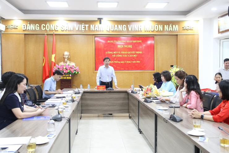 Phường Xuân Phương kiện toàn cán bộ quản lý, bổ nhiệm lại Hiệu trưởng Trường THCS Nam Từ Liêm