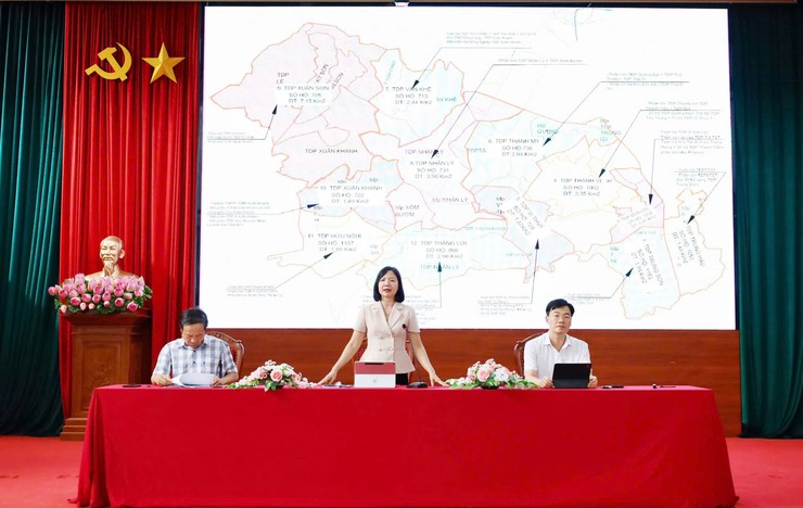 Phường Tùng Thiện lấy ý kiến về đề án sắp xếp tổ dân phố, tạo đồng thuận từ cơ sở
