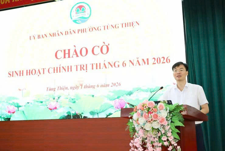 Phường Tùng Thiện tăng tốc chuyển đổi số gắn với nhiệm vụ phục vụ dân sinh