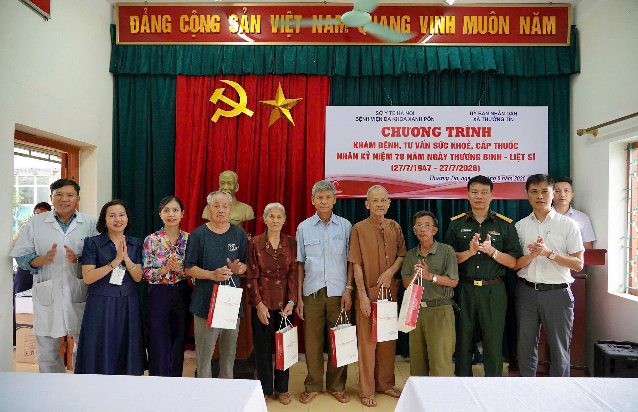 Xã Thường Tín lan tỏa nghĩa tình tri ân, chăm sóc sức khỏe người có công
