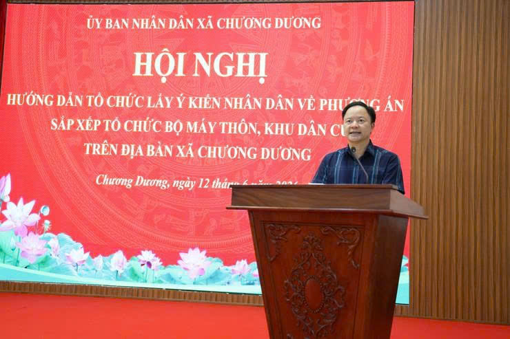 Xã Chương Dương lấy ý kiến nhân dân, tạo đồng thuận trong phương án sắp xếp thônn, khu dân cư