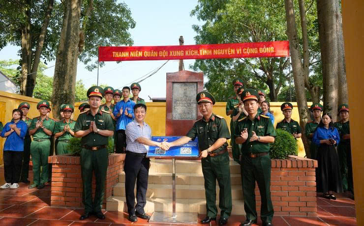 Tuổi trẻ Quân đội ra quân tình nguyện hè, lan tỏa dấu ấn tại phường Sơn Tây