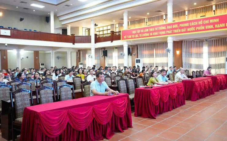 Phường Sơn Tây nâng chất công tác dân vận và tuyên giáo, tập trung tháo gỡ những “điểm nghẽn” từ cơ sở