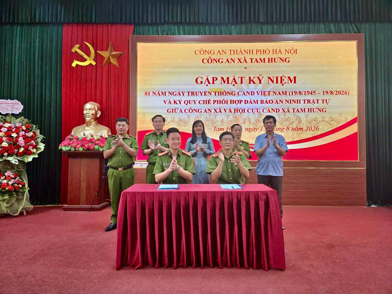 Công an xã Tam Hưng phát huy sức mạnh các thế hệ, giữ vững an ninh từ cơ sở