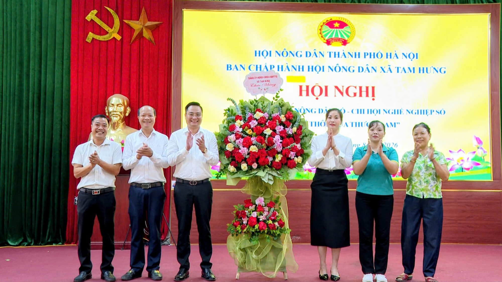 Xã Tam Hưng đưa chuyển đổi số vào từng ngành nghề, từng điểm kinh doanh