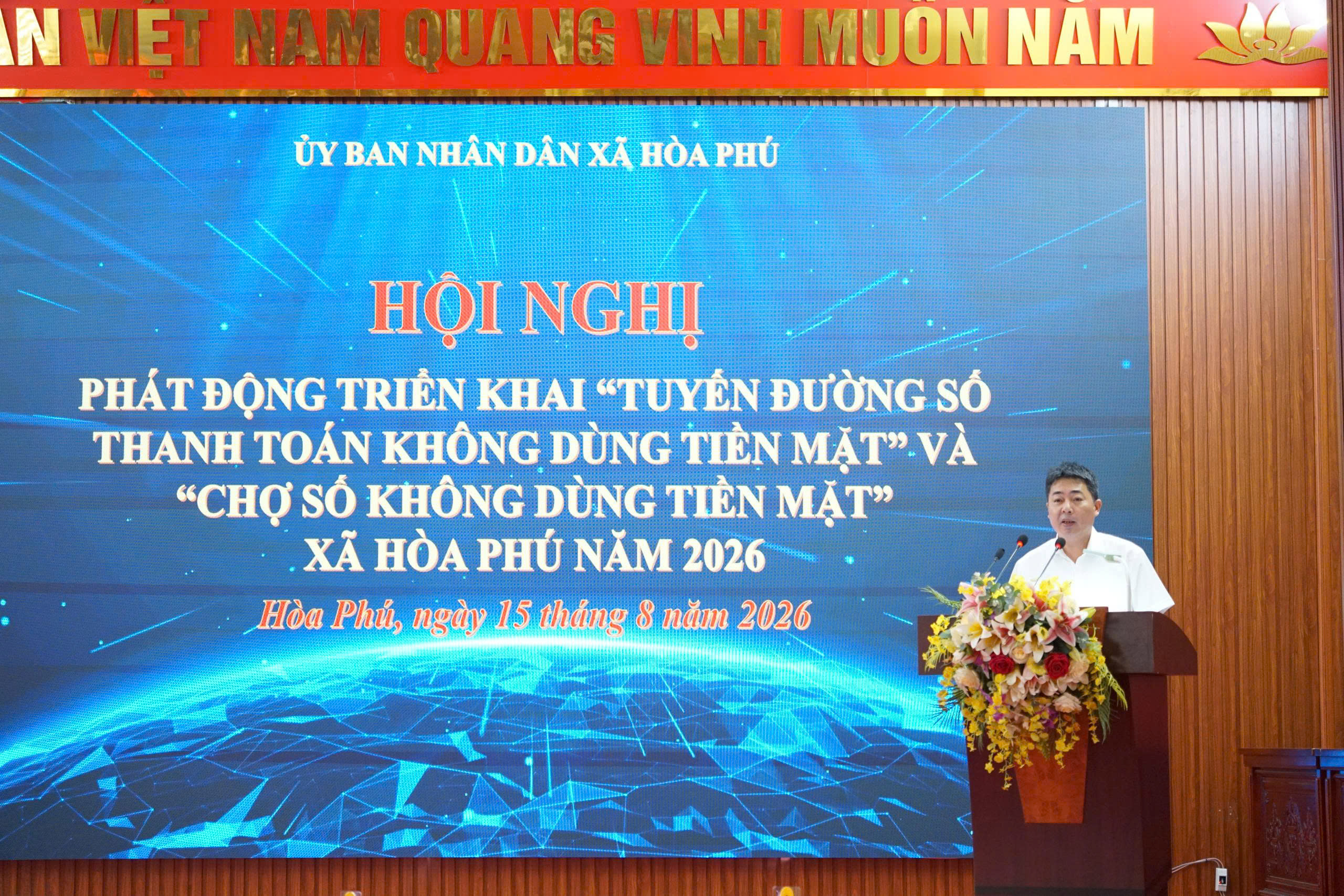 Xã Hoà Phú mở rộng không gian kinh doanh số, đưa thanh toán không tiền mặt đến chợ và tuyến phố
