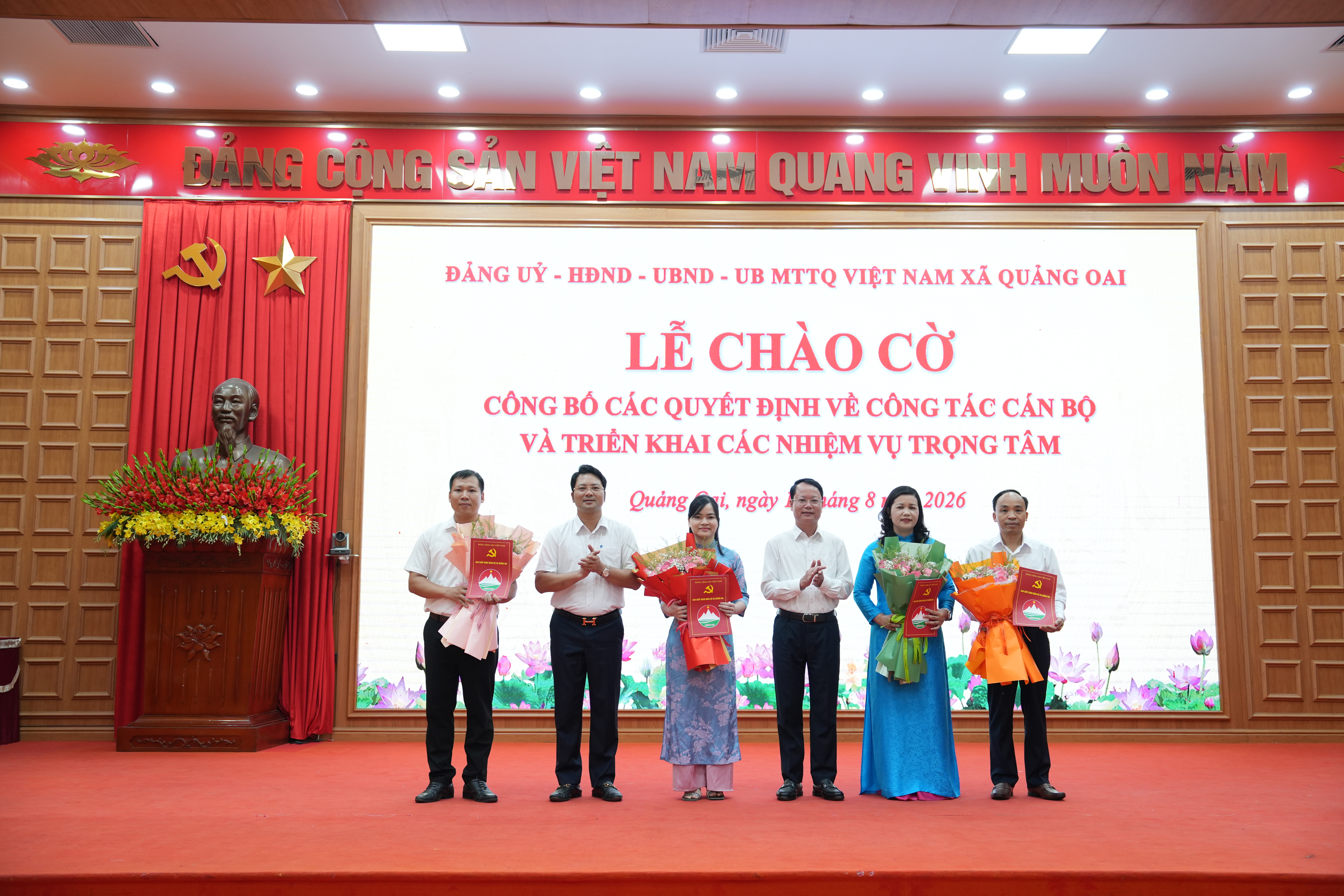 Xã Quảng Oai kiện toàn cán bộ, siết trách nhiệm thực thi nhiệm vụ ngay từ cơ sở