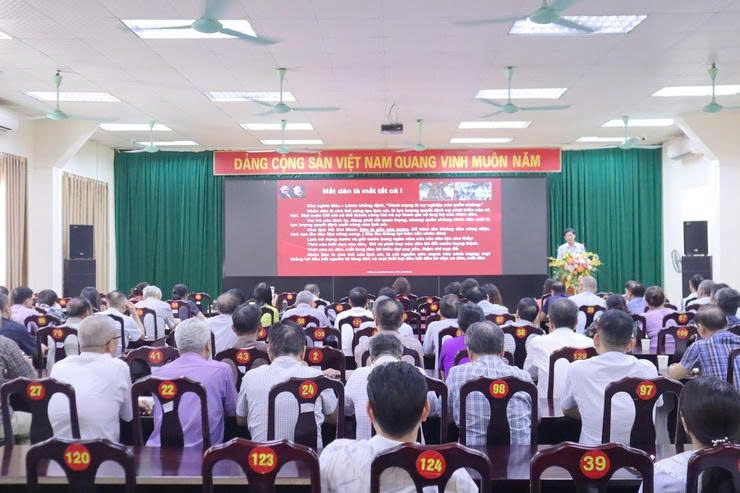 Phường Từ Liêm nâng cao kỹ năng dân vận, tạo đồng thuận từ cơ sở trong tình hình mới