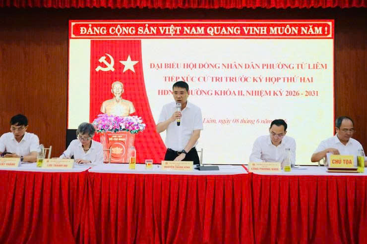 Phường Từ Liêm lắng nghe kiến nghị cử tri, tập trung tháo gỡ những vấn đề dân sinh