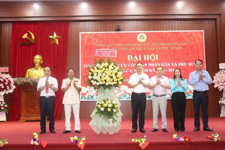 Hội Cựu Công an nhân dân xã Phú Xuyên củng cố tổ chức, phát huy vai trò giữ gìn an ninh trật tự từ cơ sở