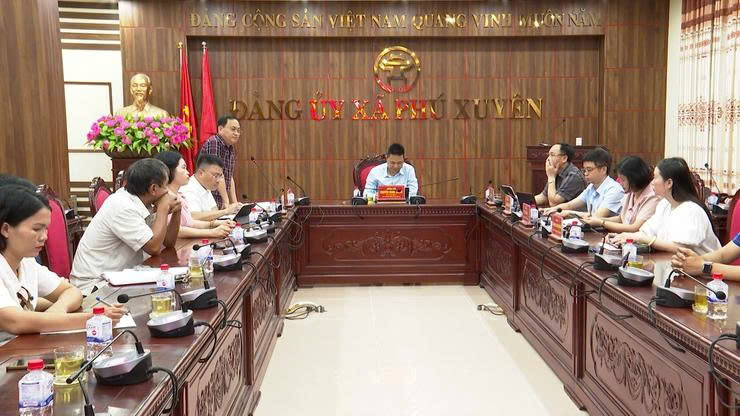Xã Phú Xuyên lấy ý kiến về phương án sắp xếp các thôn