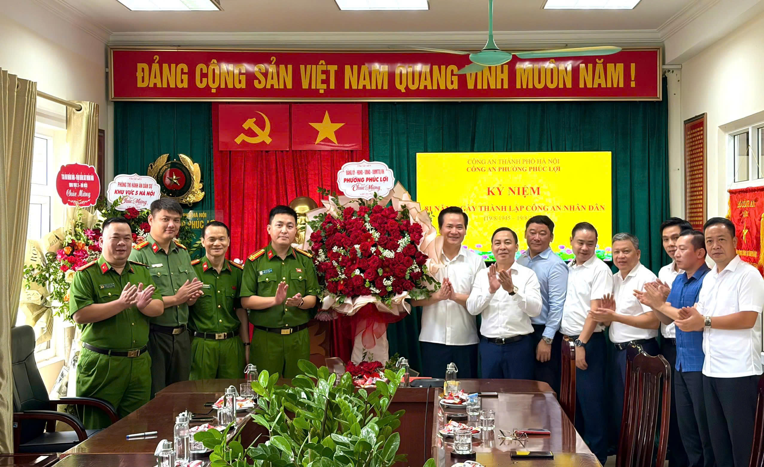 Phường Phúc Lợi phát huy sức mạnh Công an cơ sở, giữ vững bình yên địa bàn