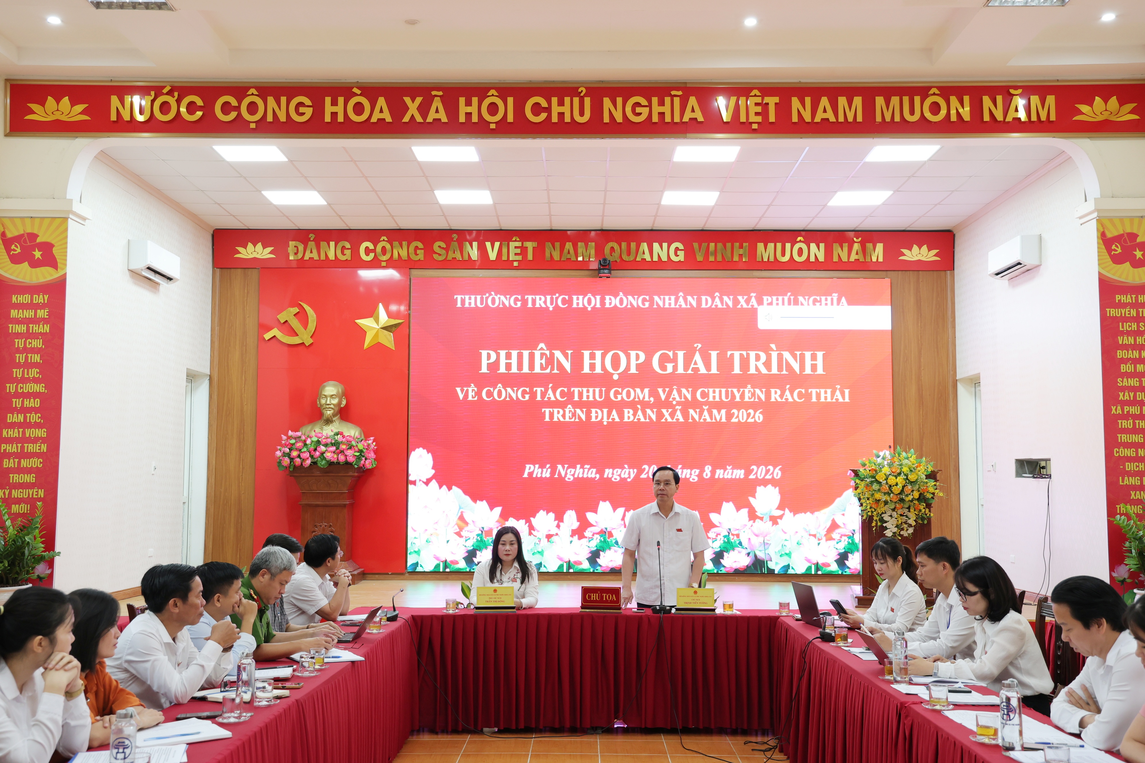 Thường trực HĐND xã Phú Nghĩa tổ chức phiên giải trình, tìm giải pháp khắc phục những điểm nghẽn trong thu gom rác thải