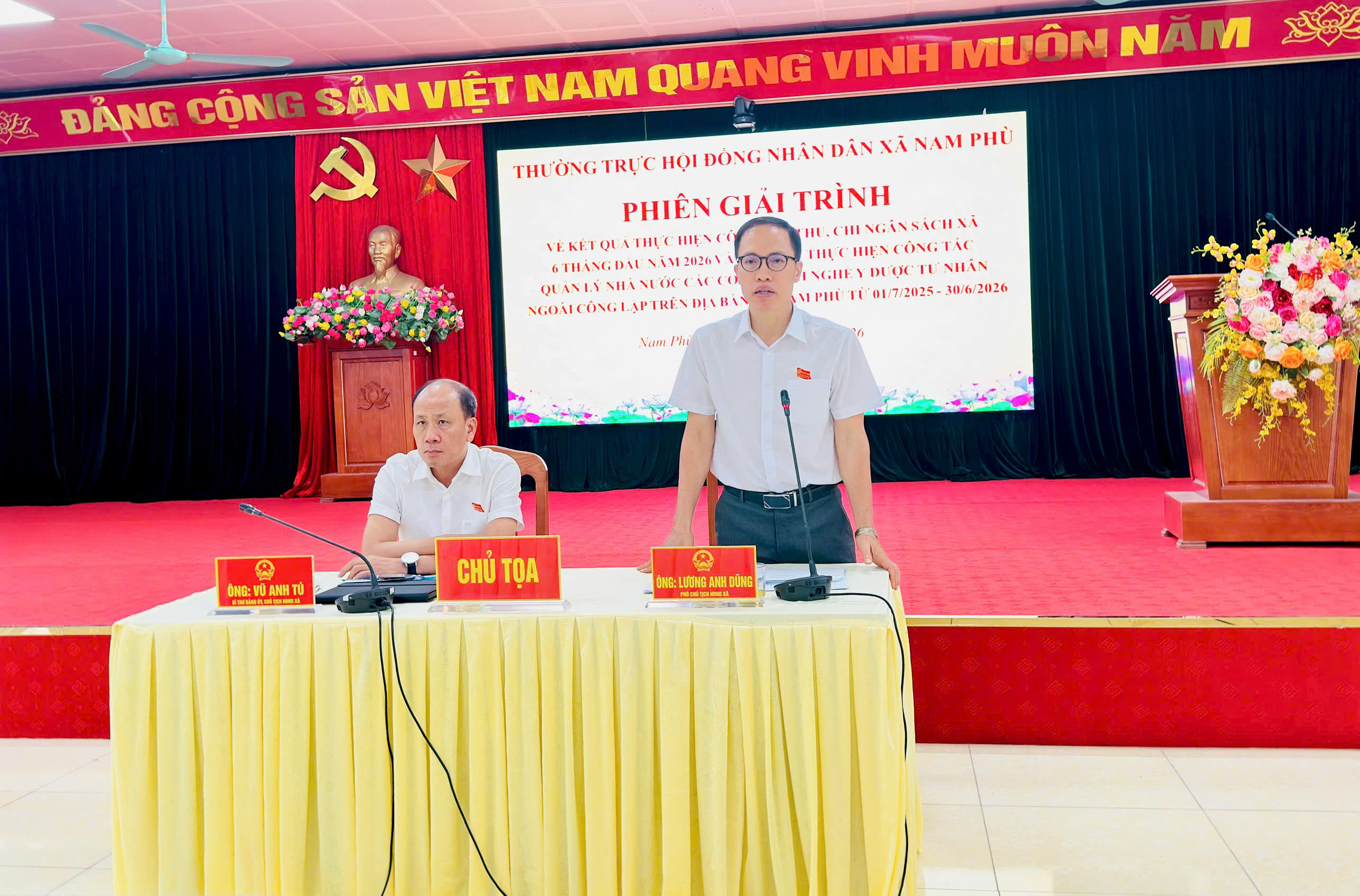 HĐND xã Nam Phù tổ chức phiên giải trình về thu, chi ngân sách và quản lý hành nghề y, dược ngoài công lập