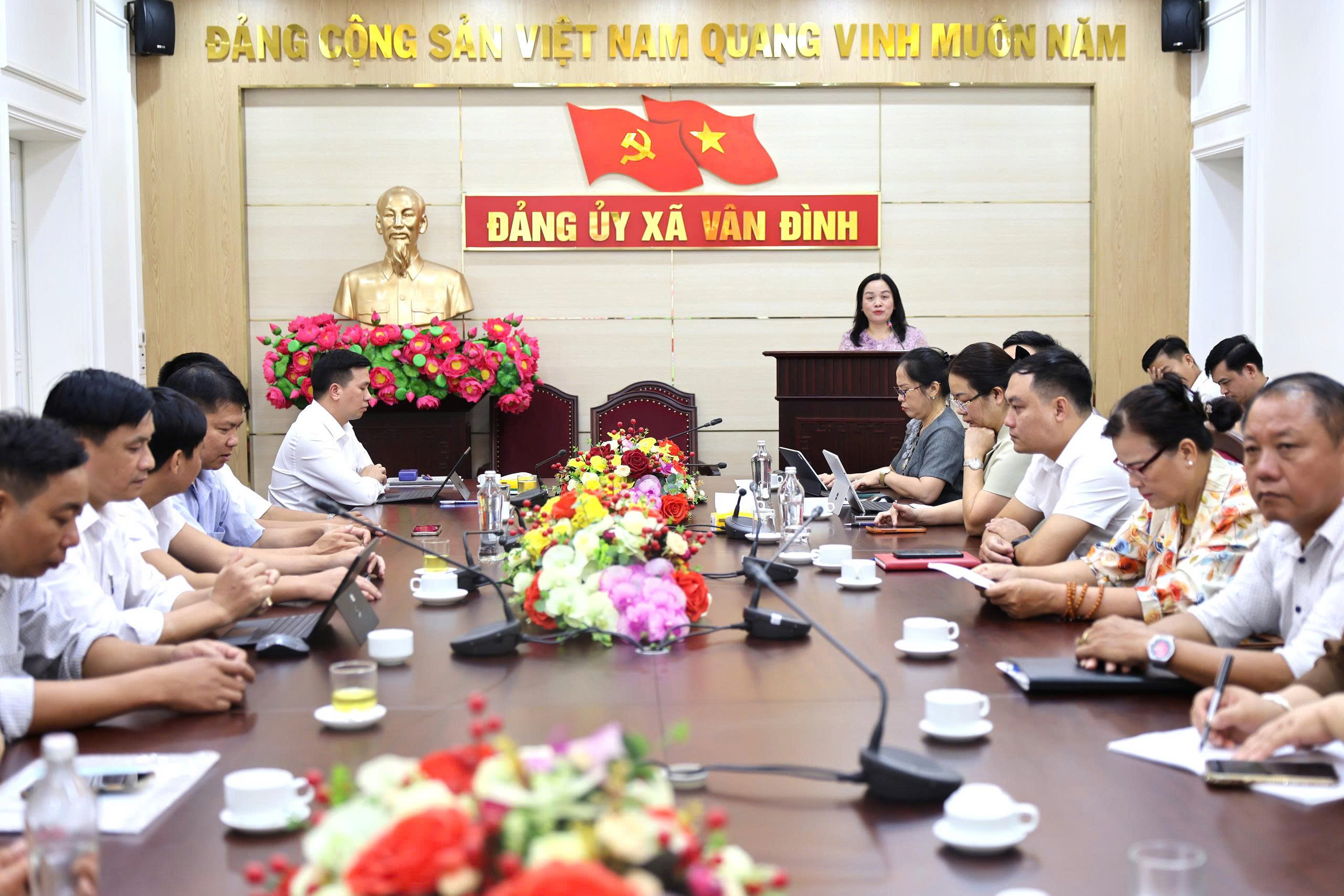 Xã Vân Đình thúc đẩy hoạt động HĐND theo hướng chuyên nghiệp, hiện đại và thực chất