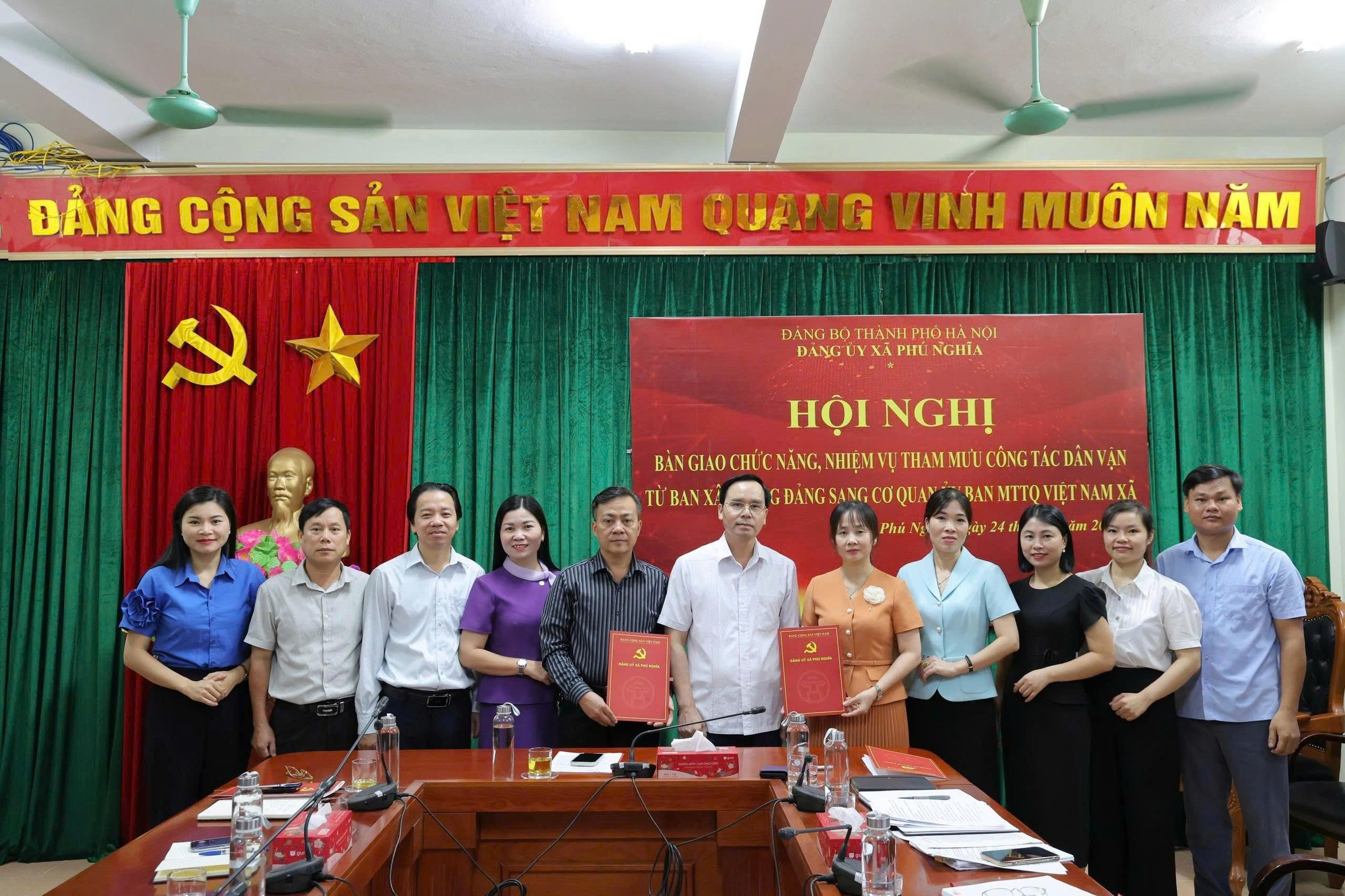 Xã Phú Nghĩa bàn giao chức năng, nhiệm vụ tham mưu công tác dân vận, phát huy vai trò cầu nối của MTTQ