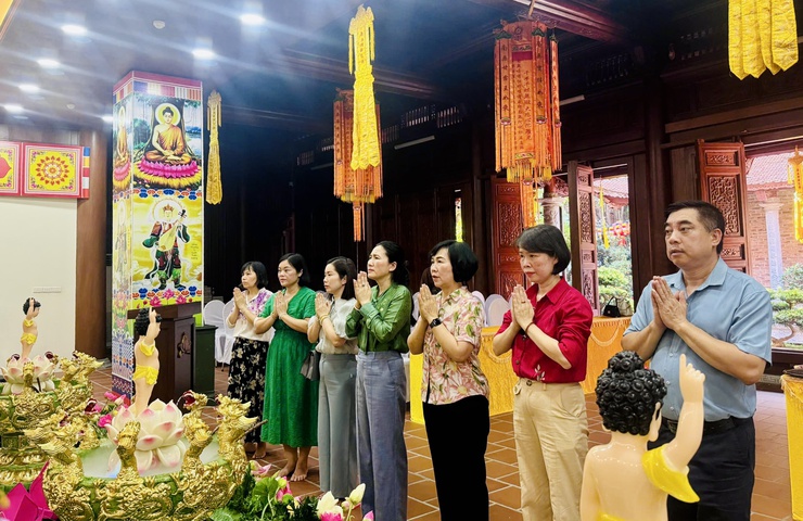 Phường Ngọc Hà lan tỏa tinh thần đoàn kết, hướng thiện nhân Đại lễ Phật Đản