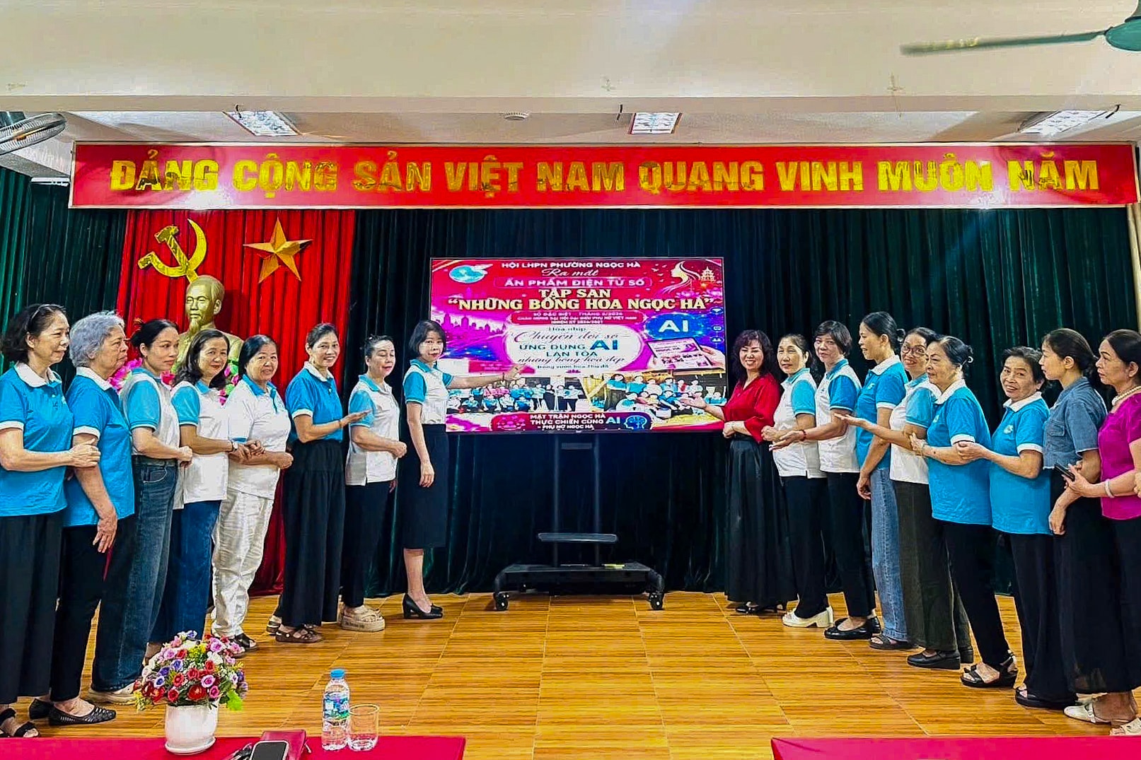 Phụ nữ phường Ngọc Hà “hòa nhịp” chuyển đổi số, sáng tạo cách làm Hội bằng AI