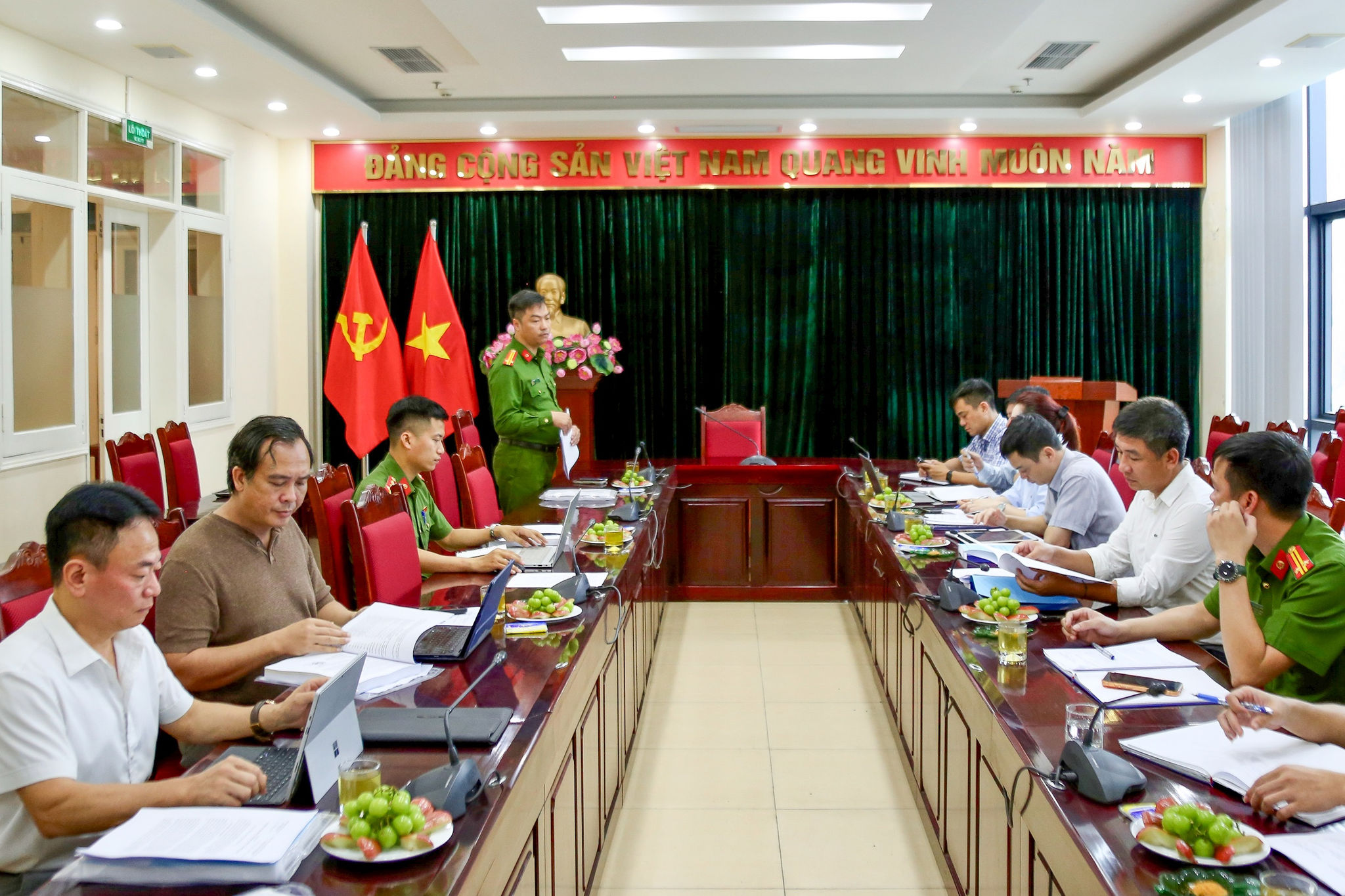 Phường Ngọc Hà phát huy hiệu quả giám sát từ hệ thống camera, bảo đảm trật tự đô thị, an toàn giao thông