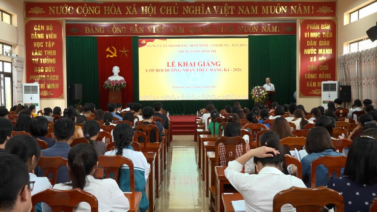 Xã Thanh Oai bồi dưỡng nguồn cán bộ trẻ, tạo nền tảng phát triển đảng viên mới